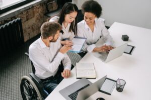 Read more about the article The Businesses Winning at Telecom Aren’t Spending Less, They’re Managing Better